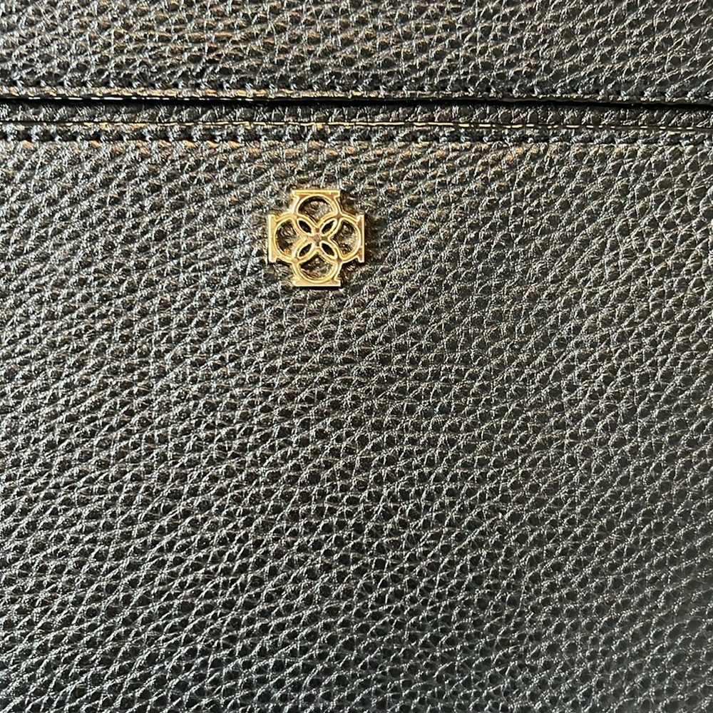 Ann Taylor Mini iPad bag   Wrap gift in this !  genuine leather  black/gold NWT - Picture 4 of 15